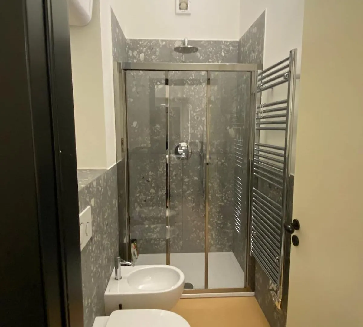 Paeninsula, La Tua Casa In Porta Venezia 0*, Milan